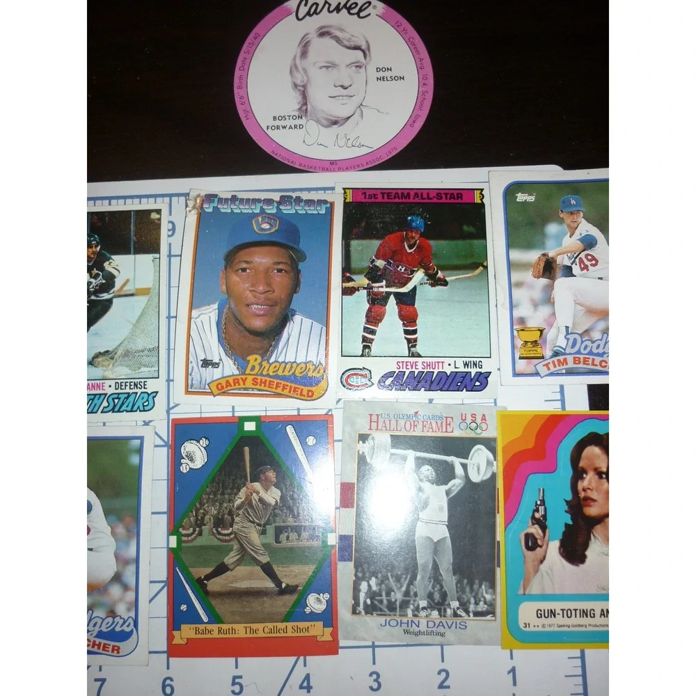 Vintage Sports Card Lot 1989 Gary Sheffield  Farrah Fawcett HOF Hockey Babe Ruth